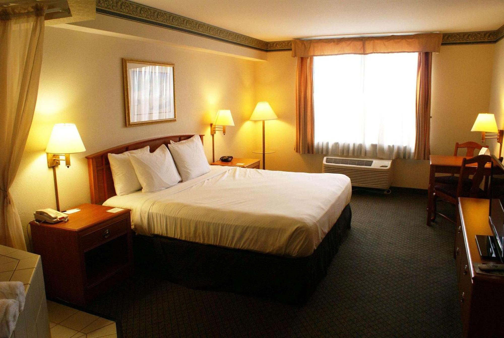 Country Inn & Suites By Radisson, Lansing, Mi Bagian luar foto