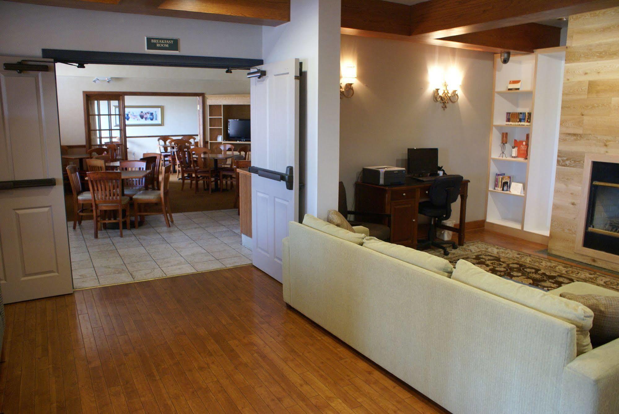 Country Inn & Suites By Radisson, Lansing, Mi Bagian luar foto